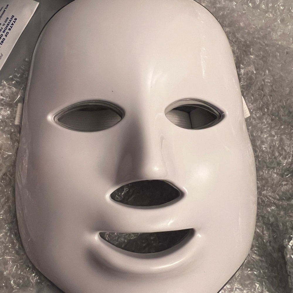 White LED Facial Mask